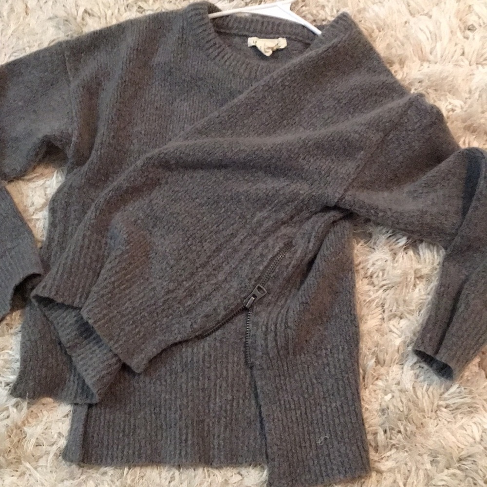 Fall sweater - Picture 2 of 2